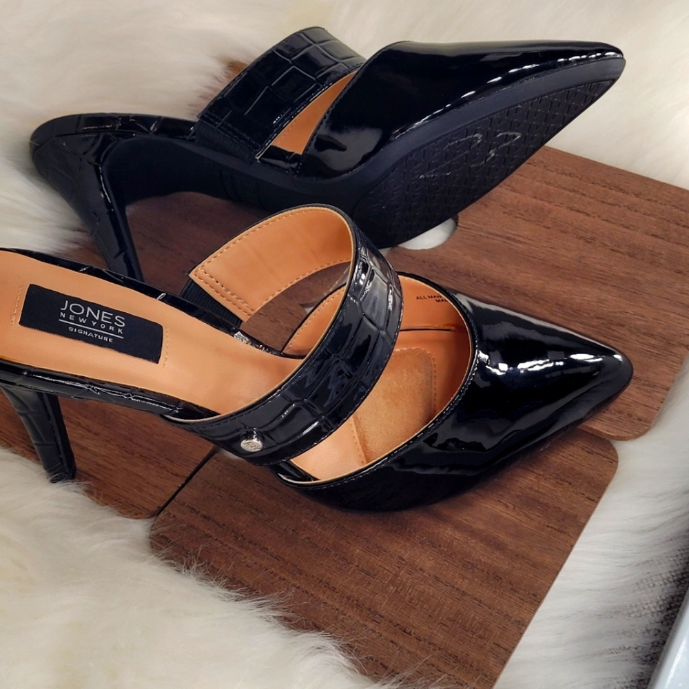 Women's Jones New York Black Dressy Sandals Sz 7W